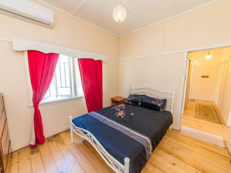 79 North Street, The Range QLD 4700