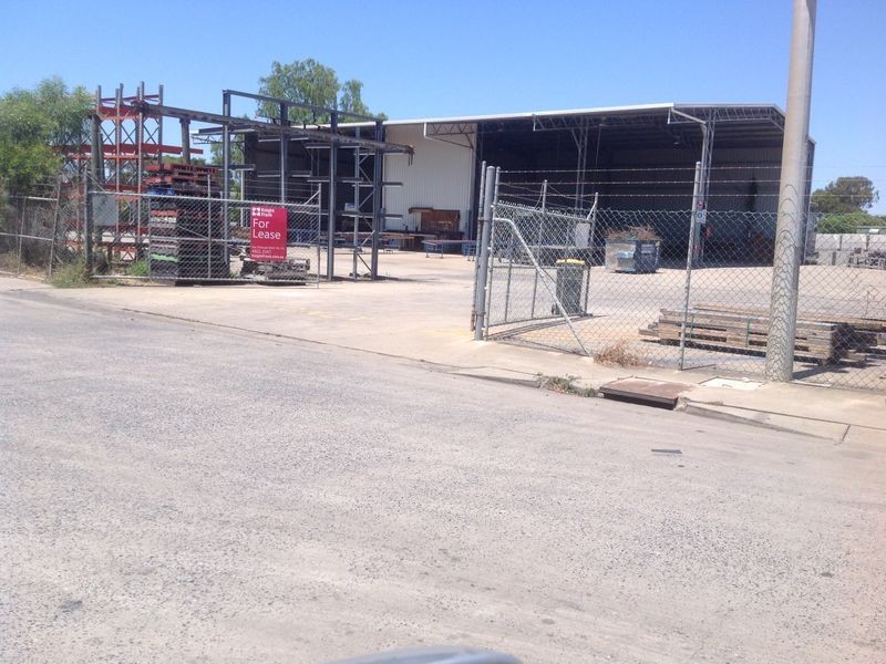 18 Power Street, Kawana QLD 4701