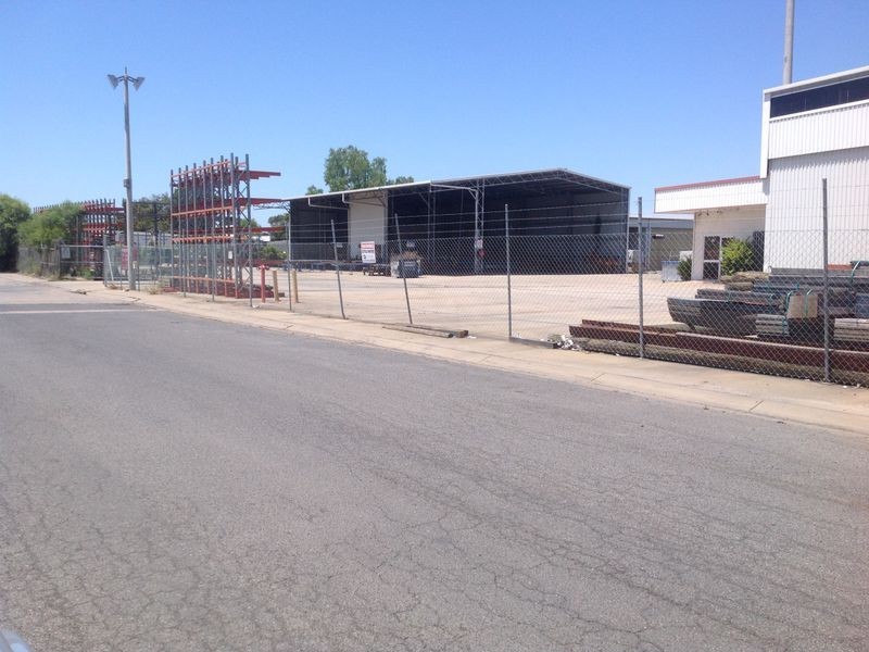 18 Power Street, Kawana QLD 4701