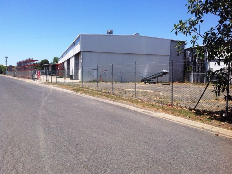 18 Power Street, Kawana QLD 4701