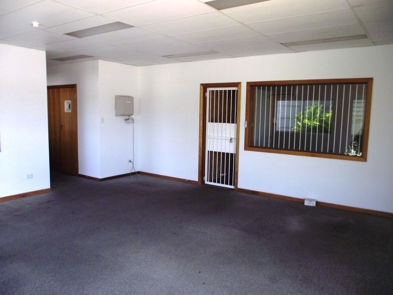 18 Power Street, Kawana QLD 4701