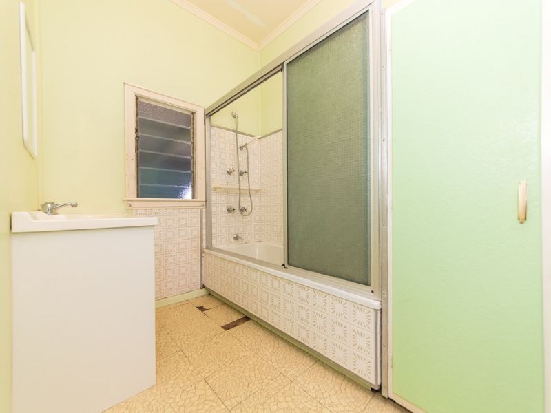 277 Hook Street, Berserker QLD 4701