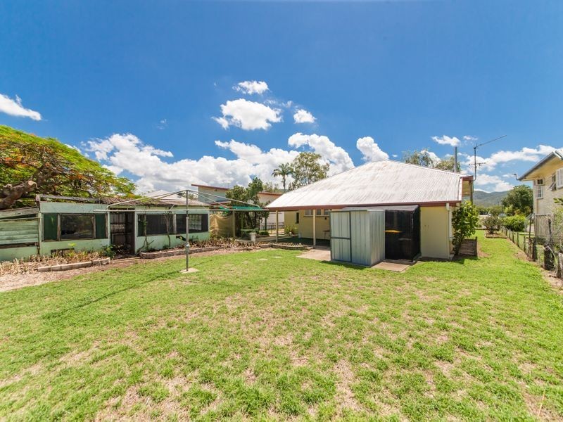 277 Hook Street, Berserker QLD 4701