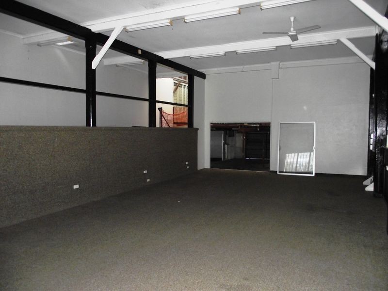 14 Cambridge Street, Rockhampton City QLD 4700