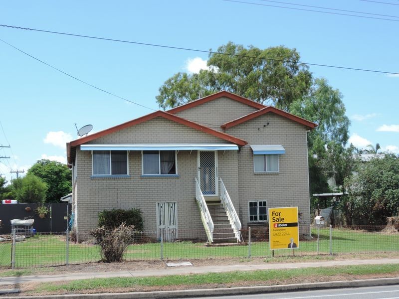 27 Main Street, Park Avenue QLD 4701
