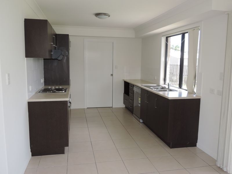 70 Bronco Crescent, Gracemere QLD 4702