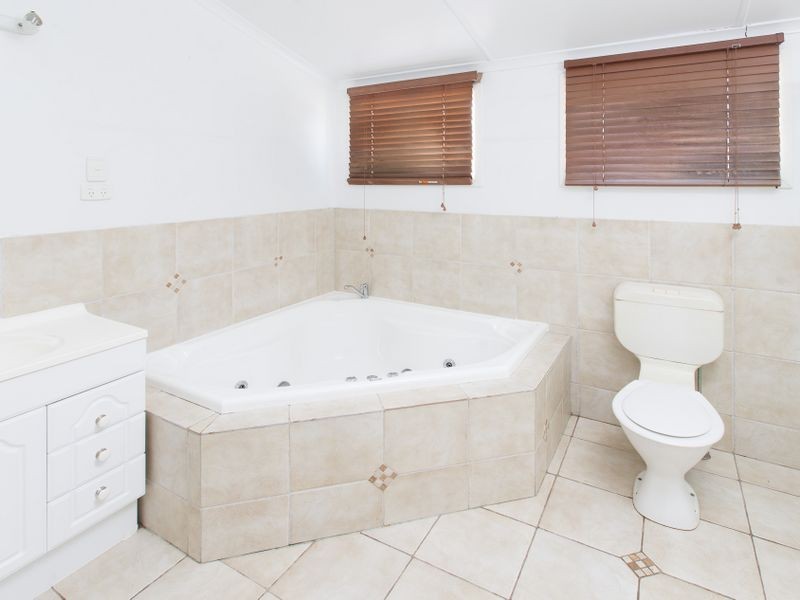 178 Thozet Road, Koongal QLD 4701
