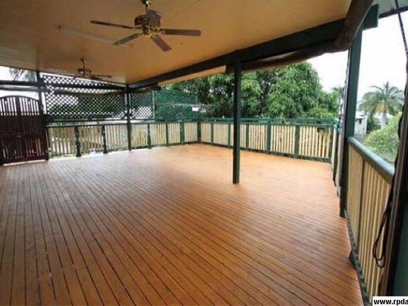 38-40 Brown Street, Berserker QLD 4701