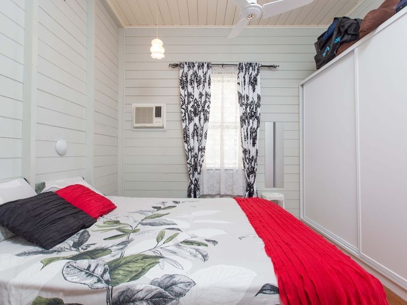 439 Campbell Street, Depot Hill QLD 4700