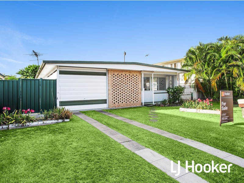 134 Main Street, Park Avenue QLD 4701