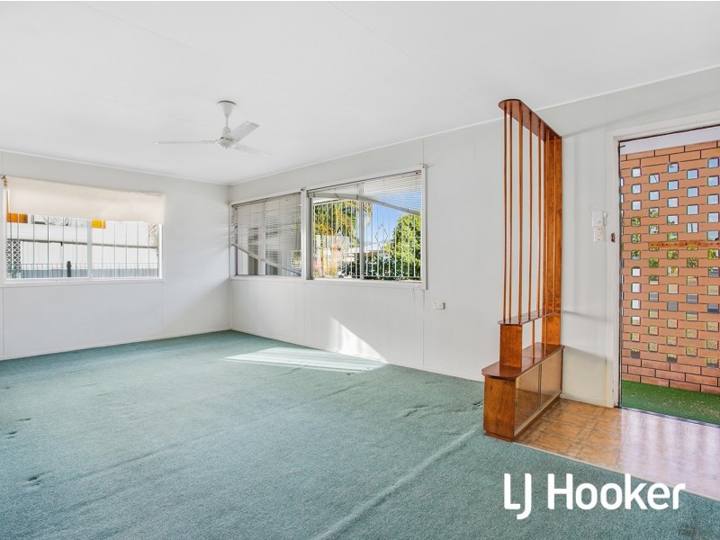 134 Main Street, Park Avenue QLD 4701