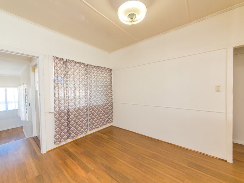 6 Canovan Street, Berserker QLD 4701