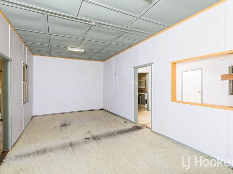 23 Byrne Street, Kawana QLD 4701