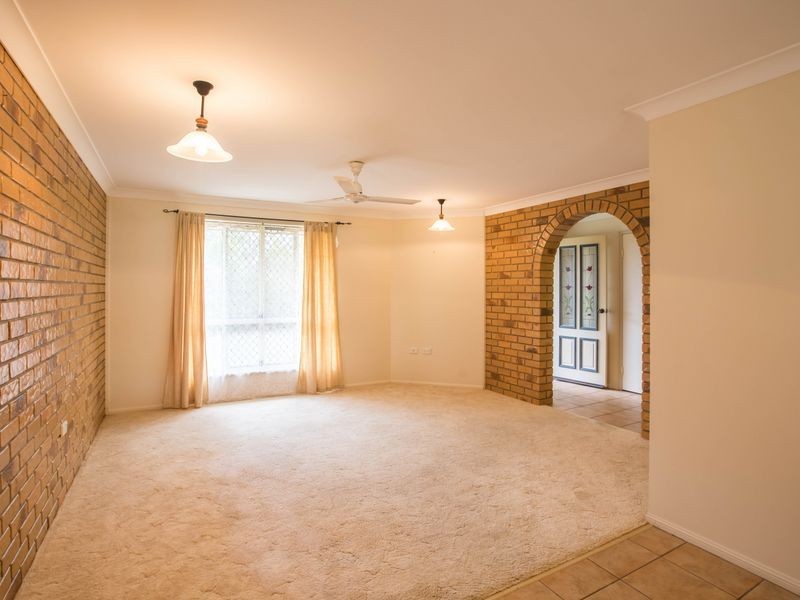 25 Sondra Lena Drive, Glendale QLD 4711