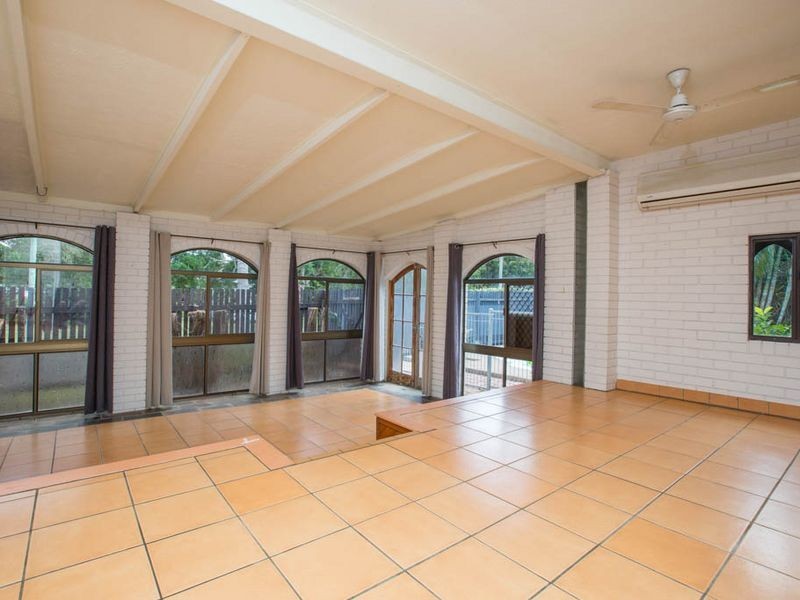 290 Ford Street, Berserker QLD 4701