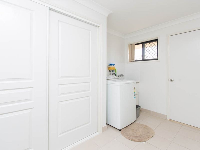 4 Emery Street, Gracemere QLD 4702