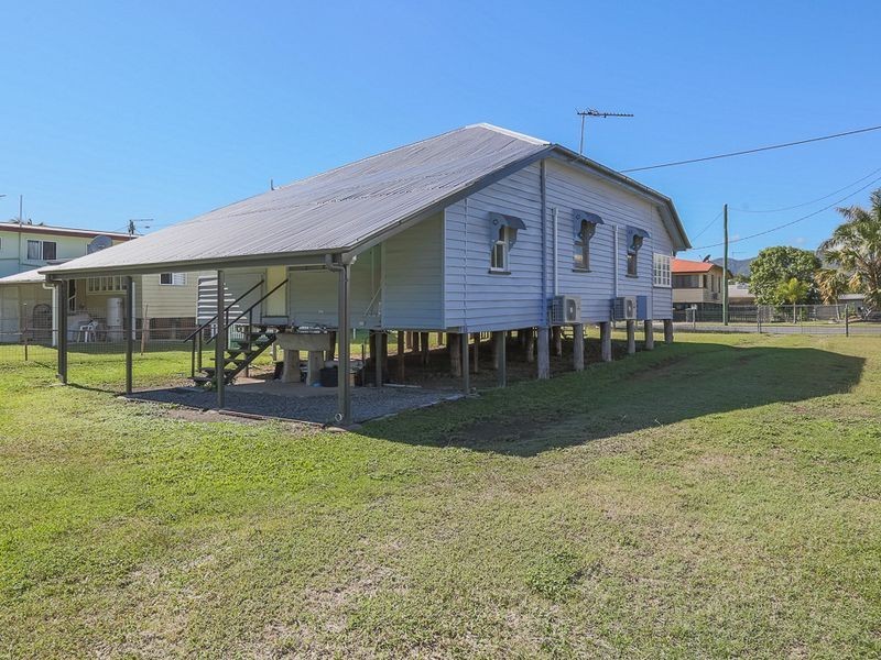 11 Nobbs Street, Berserker QLD 4701