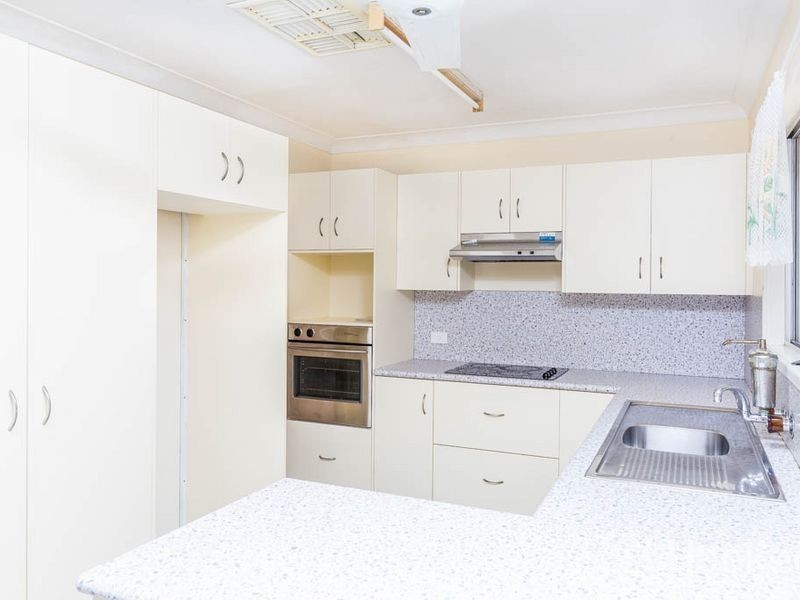 296 Dawbarn Street, Koongal QLD 4701