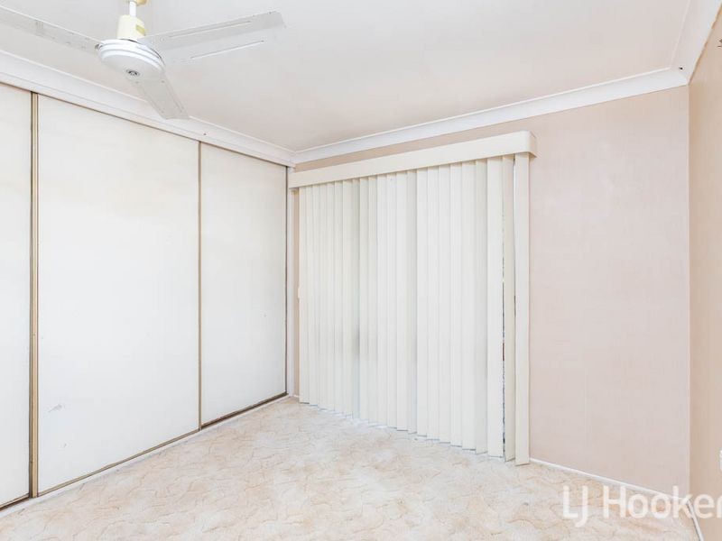 296 Dawbarn Street, Koongal QLD 4701