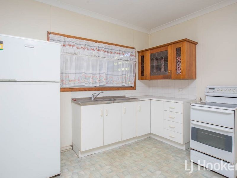 333 East Street, Depot Hill QLD 4700
