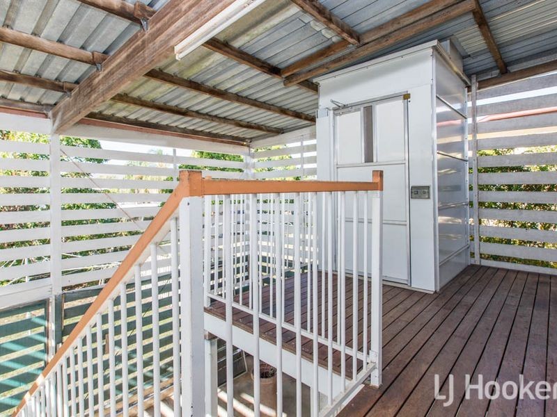 333 East Street, Depot Hill QLD 4700