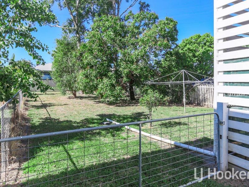 333 East Street, Depot Hill QLD 4700