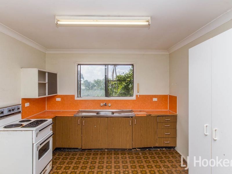 48 Twigg Street, Park Avenue QLD 4701