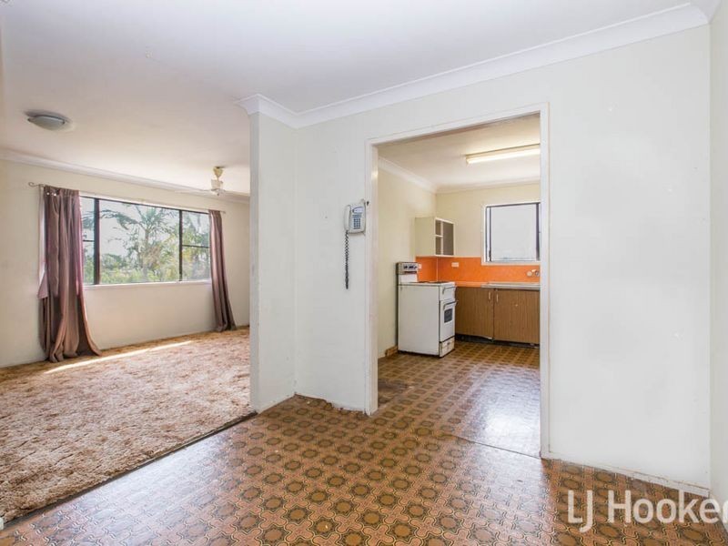 48 Twigg Street, Park Avenue QLD 4701