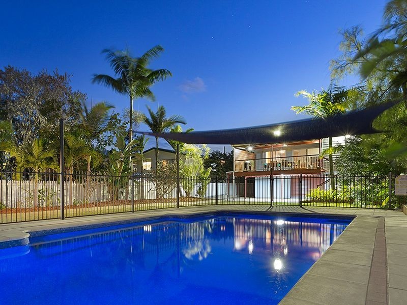 65 West Street, The Range QLD 4700