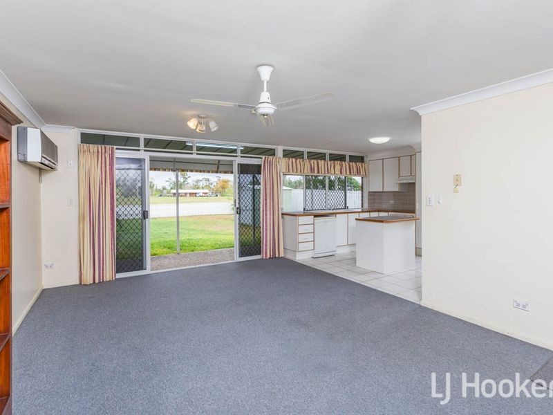 2/121 Park Street, Park Avenue QLD 4701