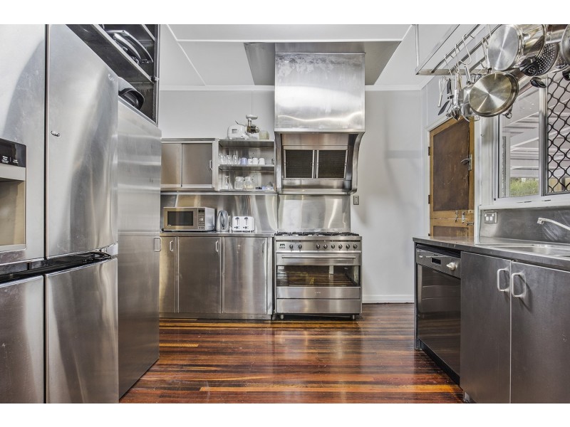 37 Wiseman Street, The Range QLD 4700
