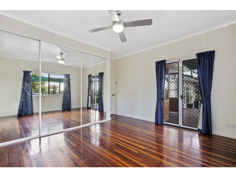37 Wiseman Street, The Range QLD 4700