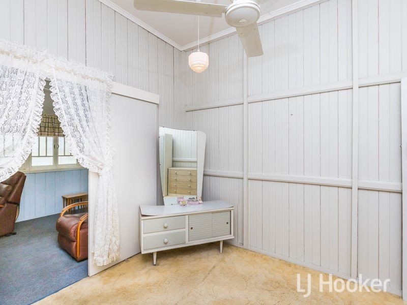 20 Bank Street, Park Avenue QLD 4701