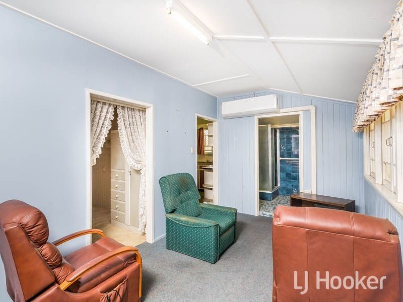 20 Bank Street, Park Avenue QLD 4701