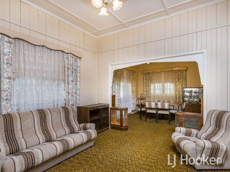 20 Bank Street, Park Avenue QLD 4701