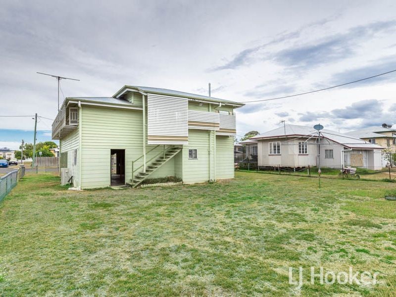 20 Bank Street, Park Avenue QLD 4701