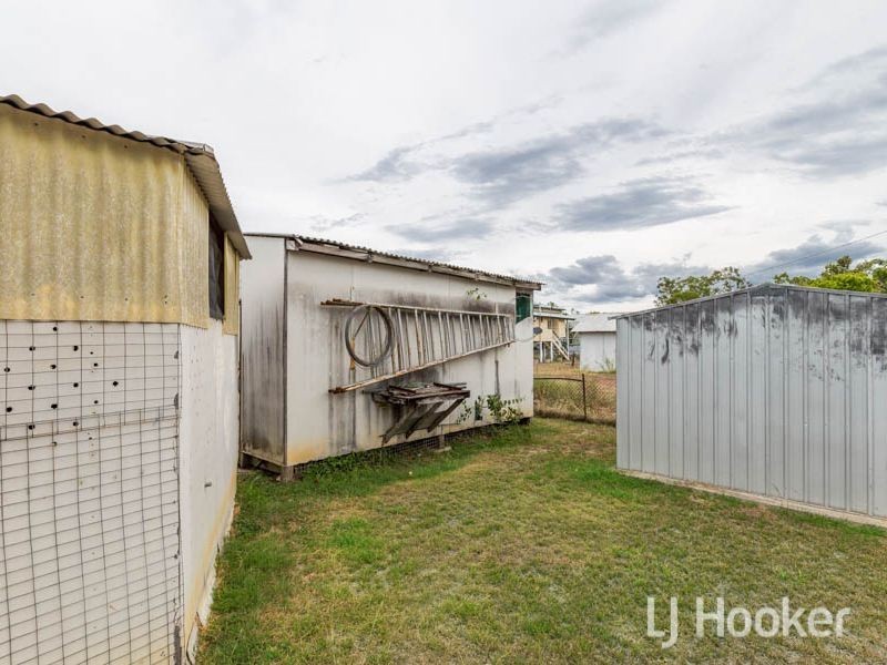 20 Bank Street, Park Avenue QLD 4701