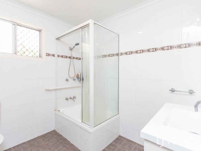 341 Philp Avenue, Frenchville QLD 4701