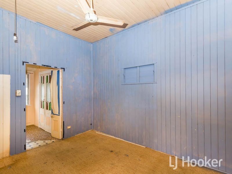 54 James Street, Mount Morgan QLD 4714