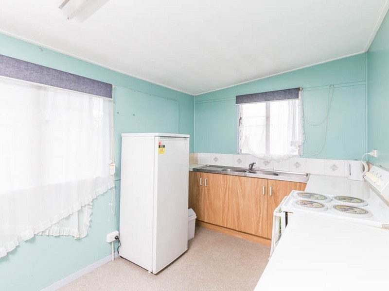 355 East Street, Depot Hill QLD 4700