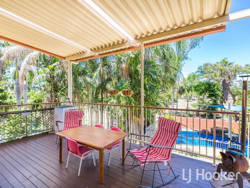 65 Thompson Street, Park Avenue QLD 4701