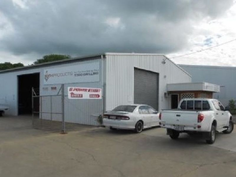 Shed 1/6 Power Street, Kawana QLD 4701
