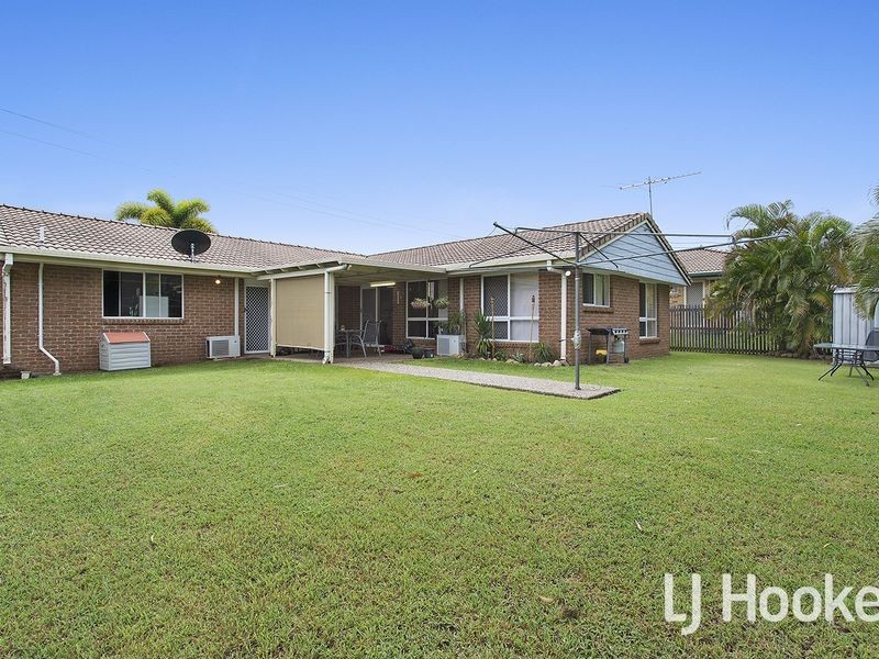 15 Kavanagh Crescent, Koongal QLD 4701