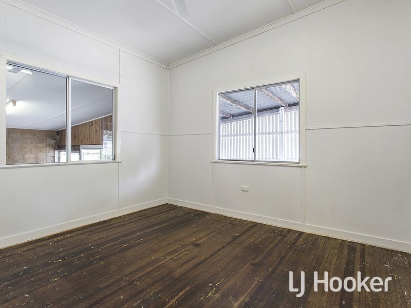 244 Elphinstone Street, Koongal QLD 4701