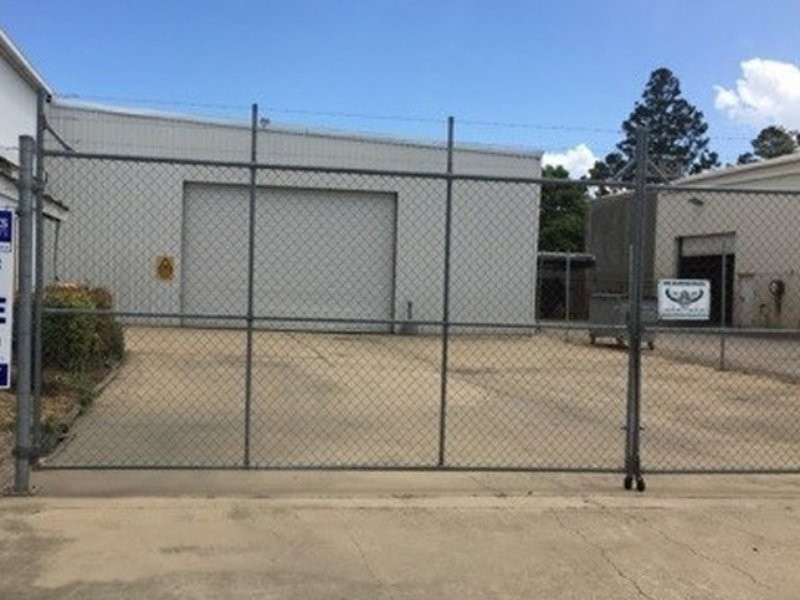 14 Robison Street, Park Avenue QLD 4701