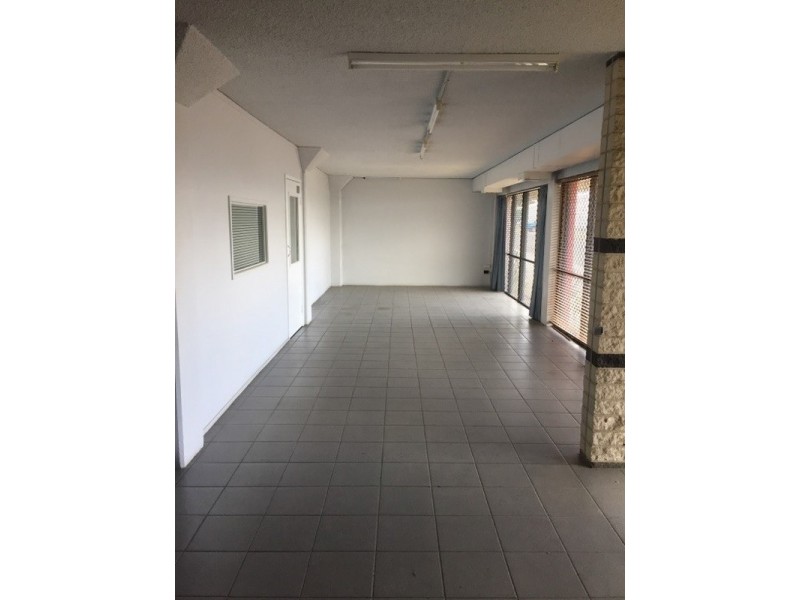 14 Robison Street, Park Avenue QLD 4701