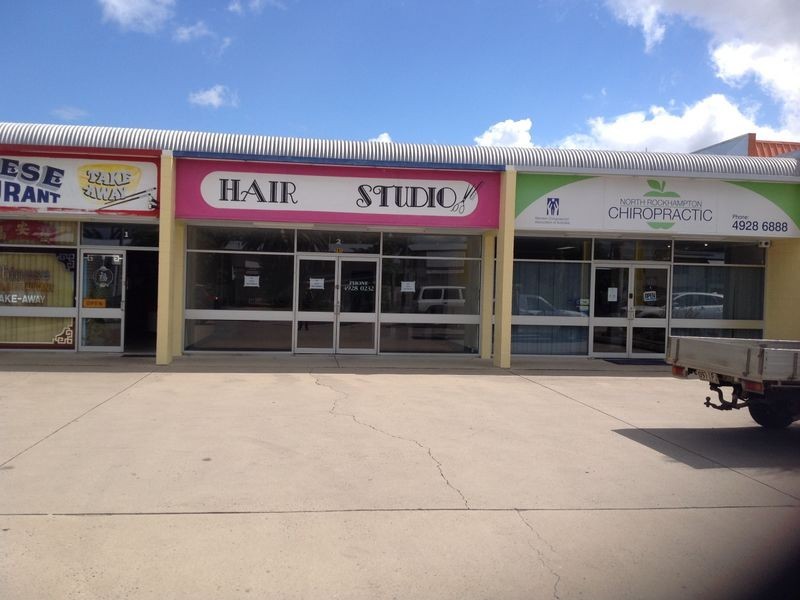 Shop 2/295 Richardson Road, Park Avenue QLD 4701