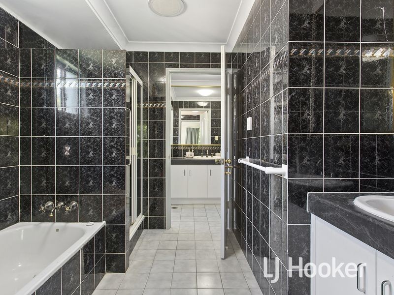 4 Lange Street, Frenchville QLD 4701