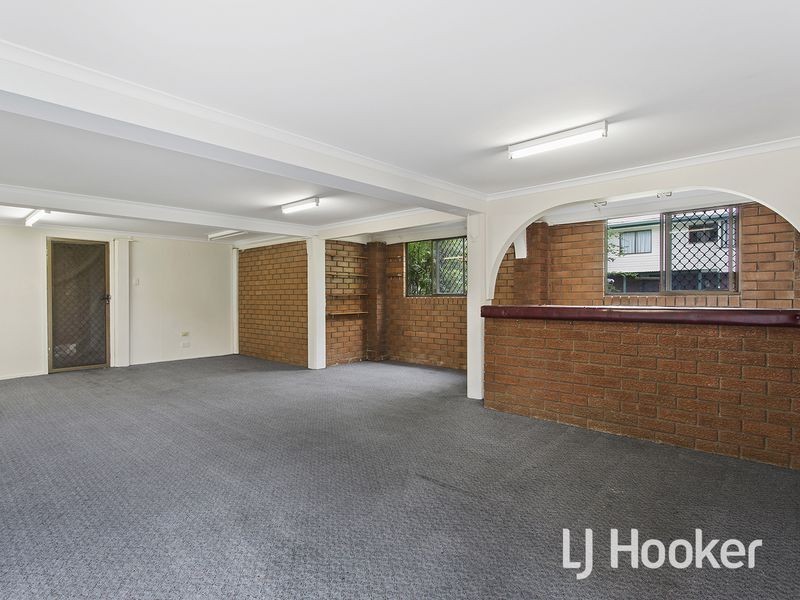 48 Twigg Street, Park Avenue QLD 4701