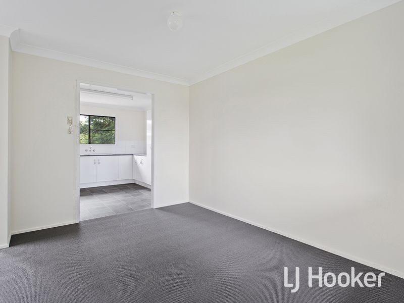 48 Twigg Street, Park Avenue QLD 4701